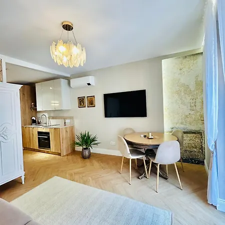 Apartment Trinquet Vell Historic Center Largas *