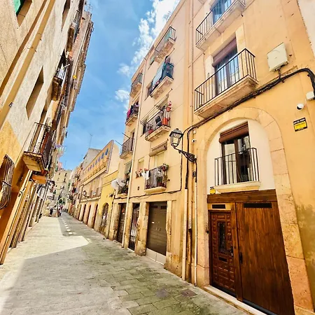 Trinquet Vell Historic Center Largas Таррагона